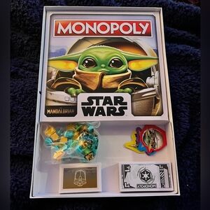 SOLD Star Wars Monopoly game